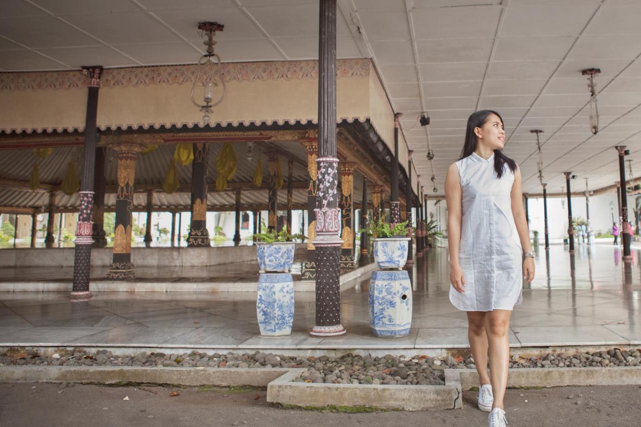 Regantris Malioboro Hotel Yogyakarta Kültér fotó